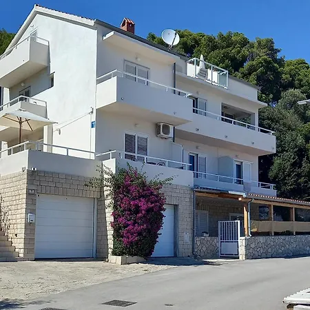 Apartment With Parking Space Hvar - 25144
